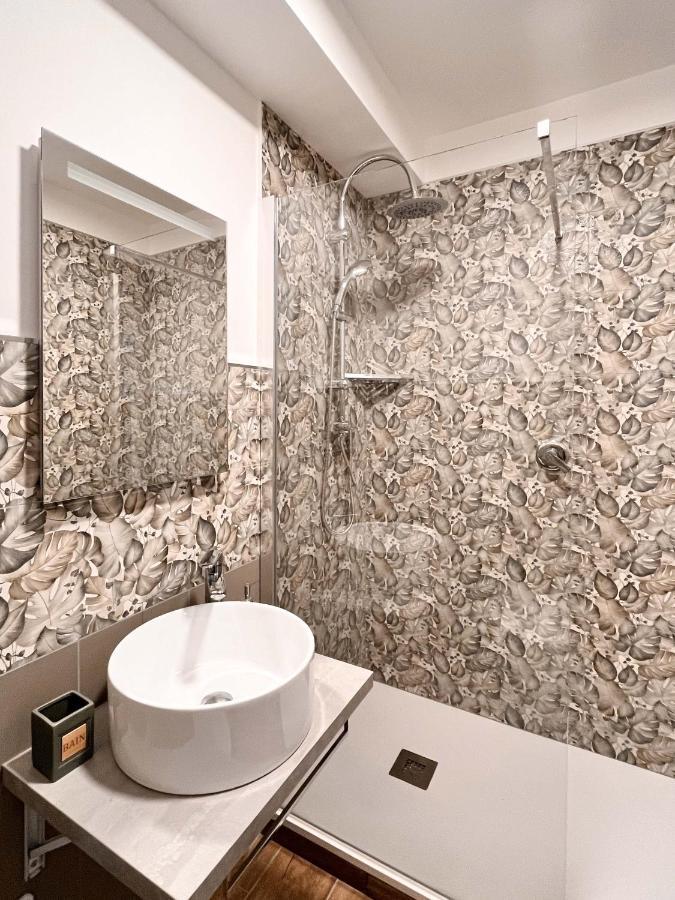 Portico 32 Bed & Breakfast Naples Exterior photo
